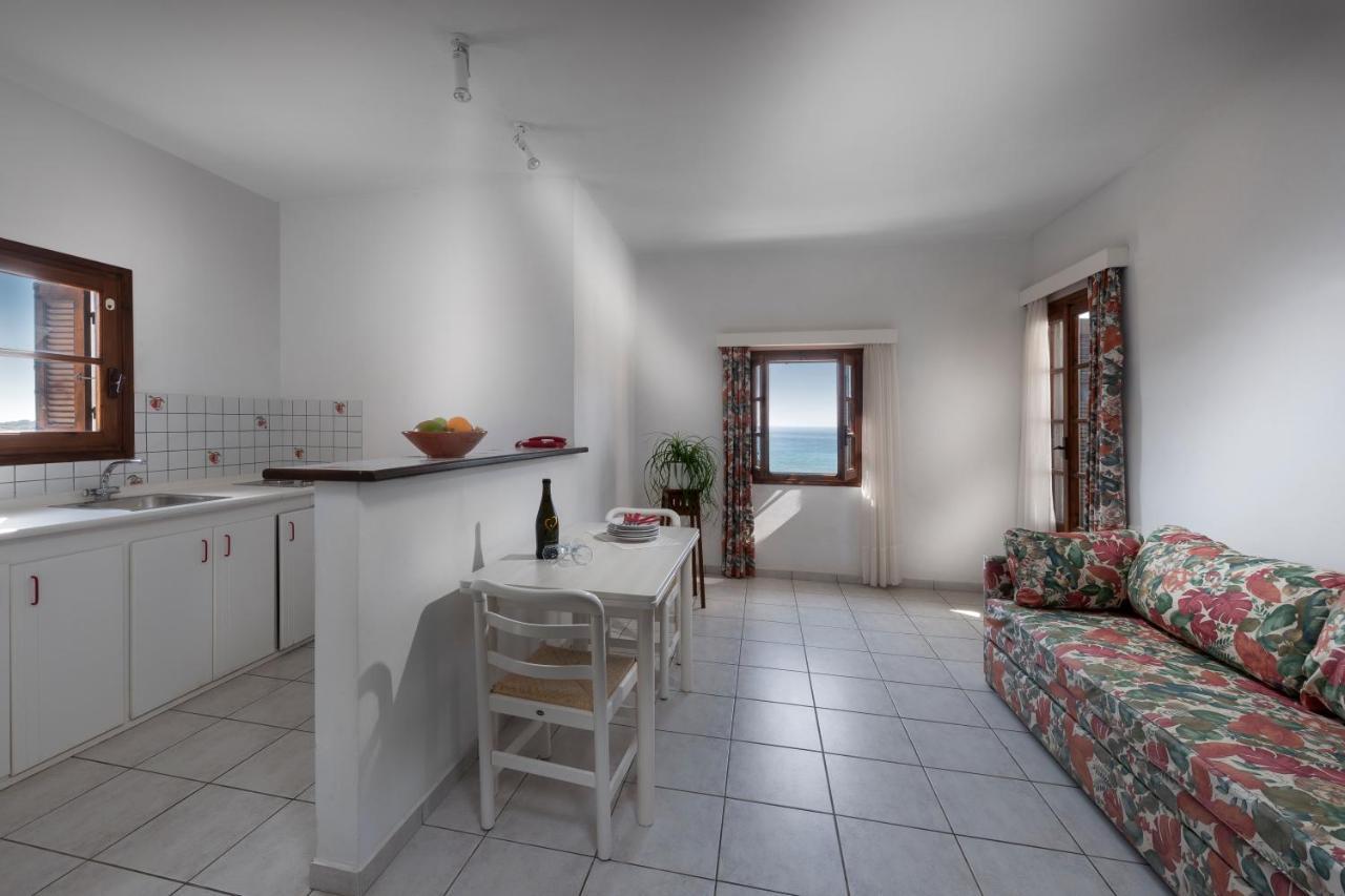 קיפרי Niriides Apartments מראה חיצוני תמונה
